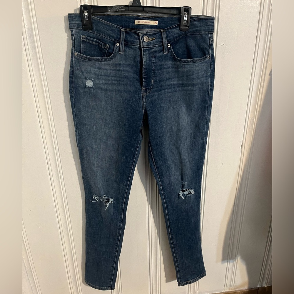 Levi’s Jeans